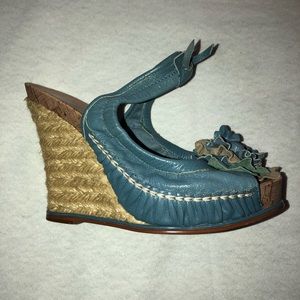 Gunmetal Blue Floral Leather Shoes Size 39